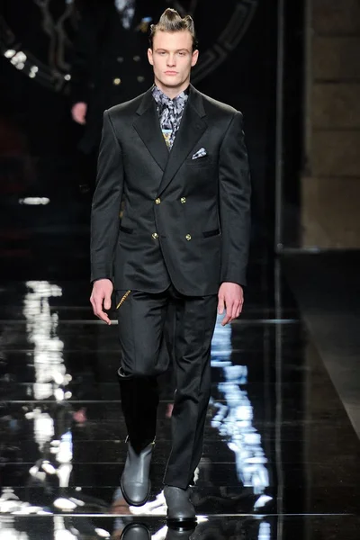 Look 20